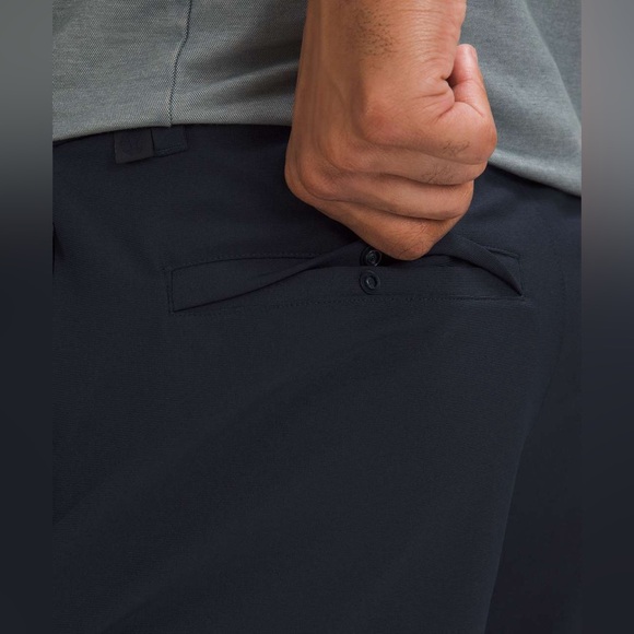 Lululemon Men’s ABC Classic-Fit Short Size 36 - Picture 11 of 12